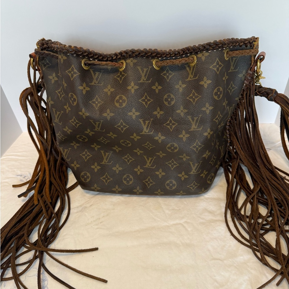 Louis Vuitton Vintage Boho Champagne Fringe Tote Bag
